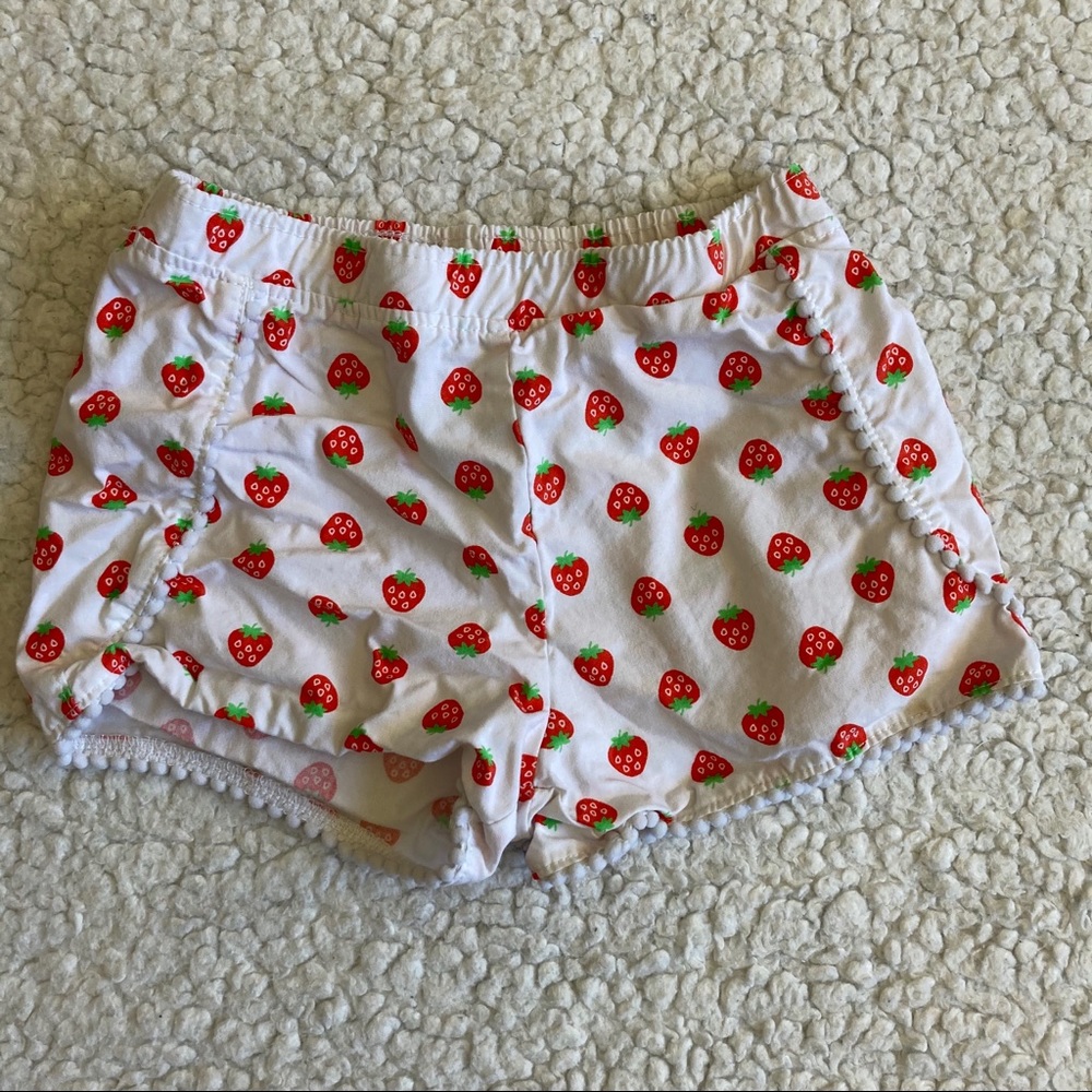 Strawberry shorts